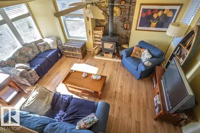 Interior photo 1 of 238, 57201 Range road 102