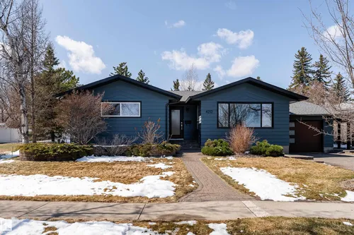 4212 52 ST, Camrose - $475,000