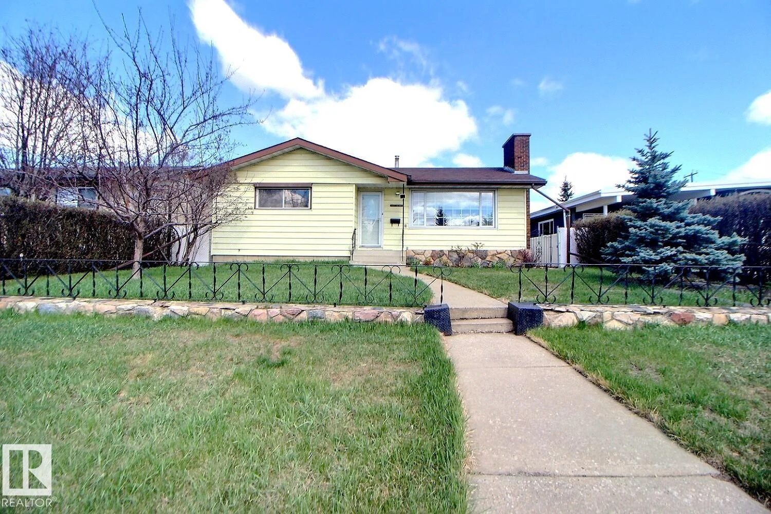 9512 134 AV NW, Edmonton - 4 bedroom Detached Single Family for sale