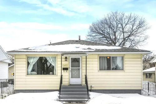 12032 55 ST NW NW, Edmonton - $345,000