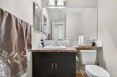 Interior photo 3 of #31 7289 SOUTH TERWILLEGAR DR NW