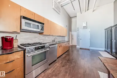 Interior photo 2 of #1003 10179 105 Street NW NW