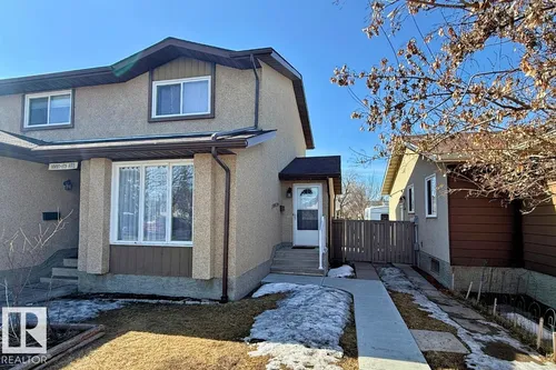 10029 173 AV NW, Edmonton - $215,000