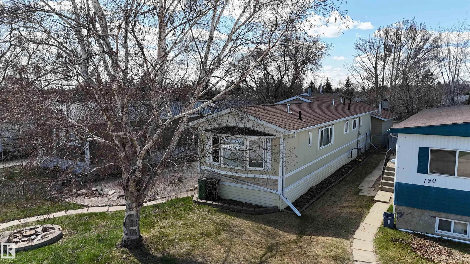 192 LEE RIDGE RD NW, Edmonton - 3 bedroom Detached Single Family for sale