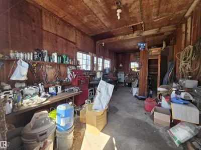 Interior photo 4 of 8118 HWY 620