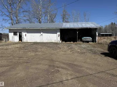 Interior photo 3 of 8118 HWY 620