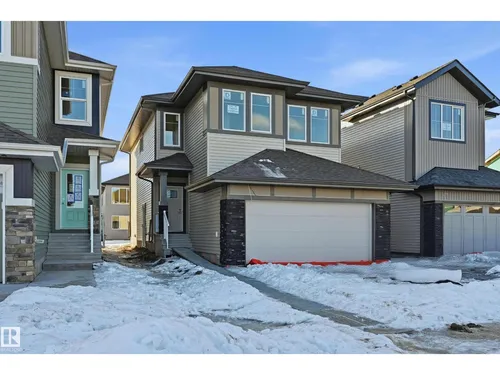 4020 207 ST NW, Edmonton - $529,900