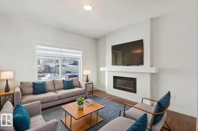Interior photo 1 of 301 BRAE WY