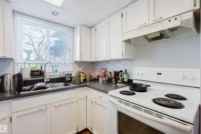 Interior photo 4 of 10831 80 AV NW