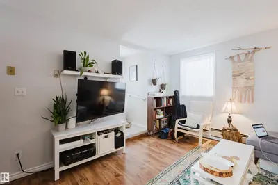 Interior photo 2 of 10831 80 AV NW