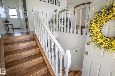 Interior photo 1 of 4417 46A ST