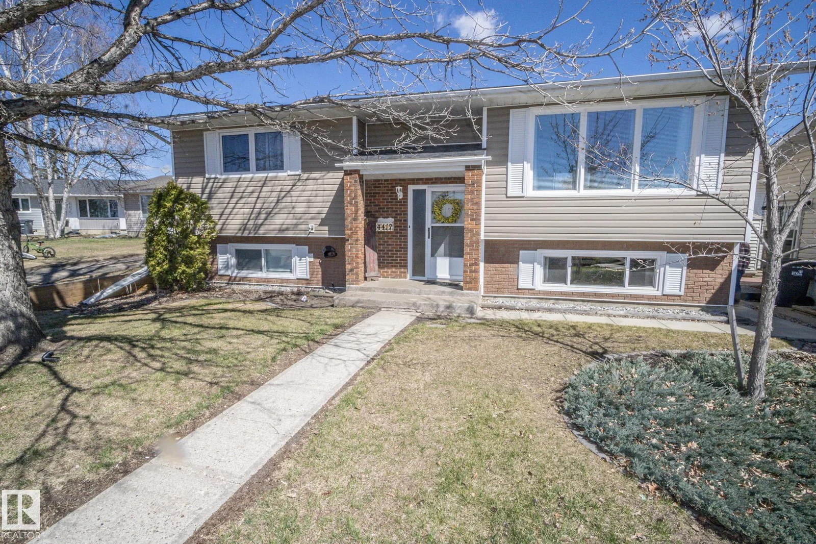 4417 46A ST, St. Paul Town - 4 bedroom Detached Single Family for sale