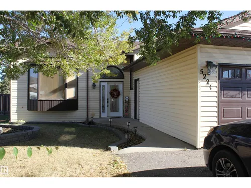 5221 54A ST, Elk Point - $270,000