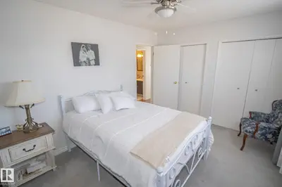 Interior photo 2 of 4417 46A ST