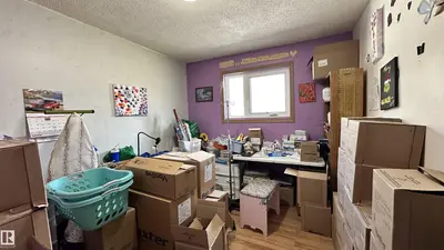 Interior photo 3 of 563069 Rg Rd 181