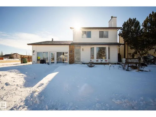 3801 33 AV, Leduc - $450,000