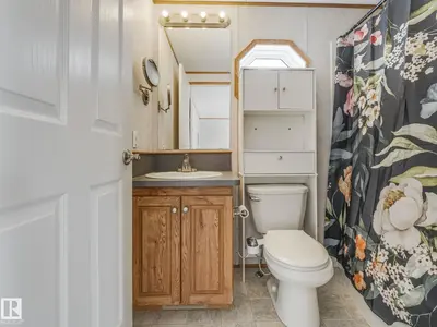 Interior photo 3 of 1634 66 Ave - Maple Ridge MH PA NW
