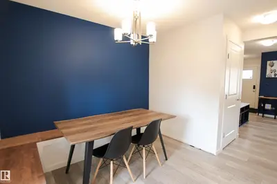 Interior photo 4 of 2509 14 AV NW