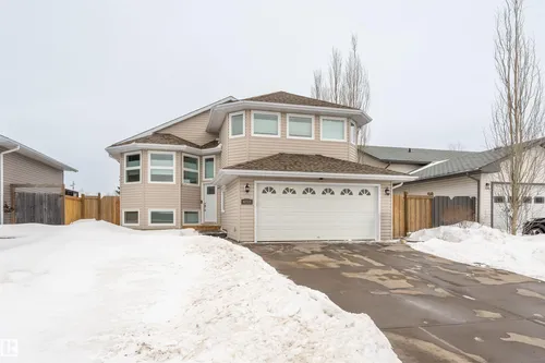 6212 48 ST, Cold Lake - $450,000