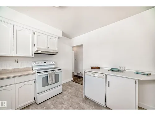 12824 134 AV NW, Edmonton - $399,900
