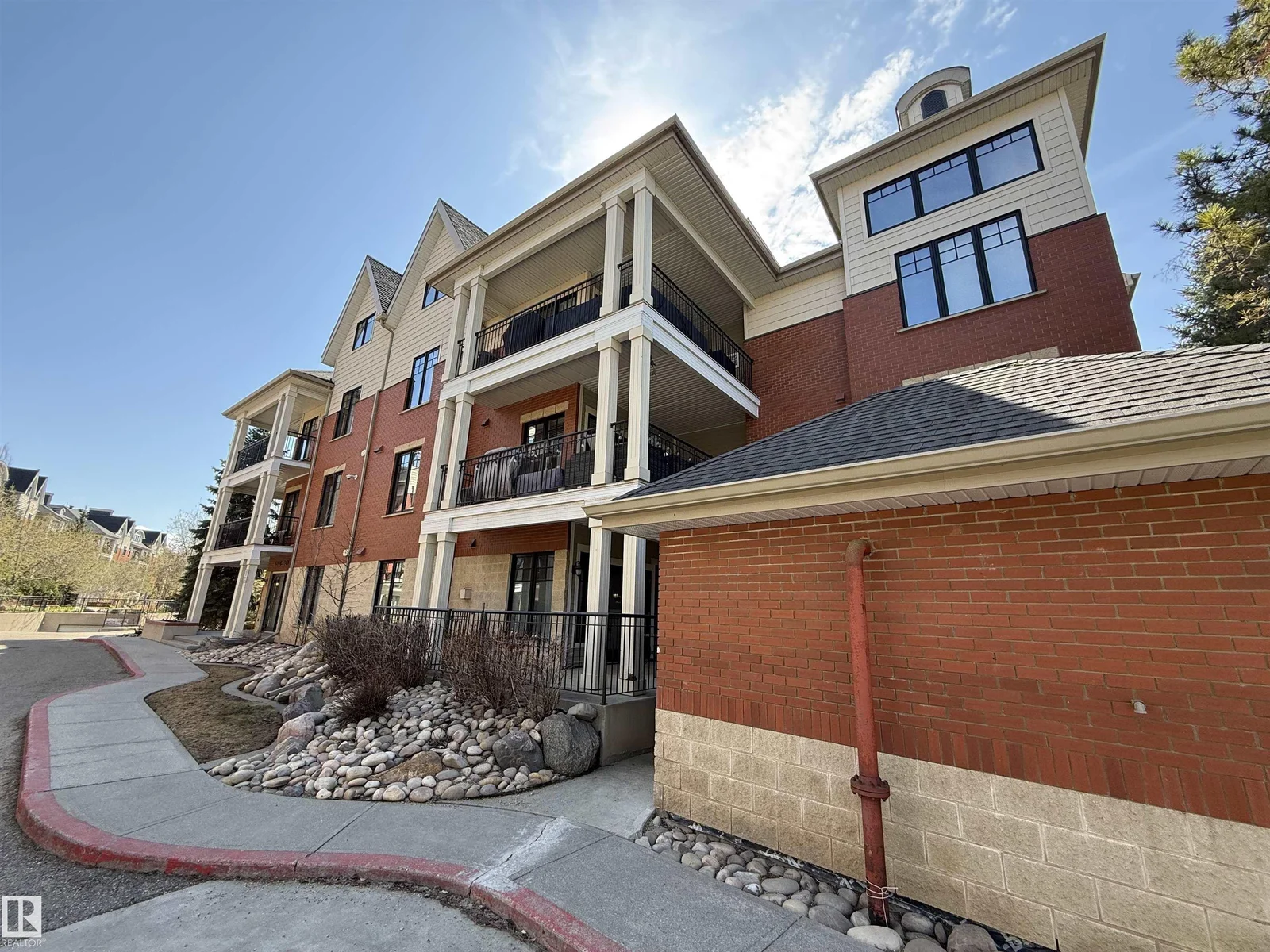 #301 9803 96A ST NW, Edmonton - 3 bedroom Apartment for sale