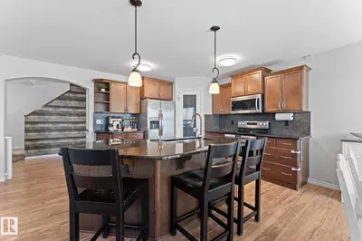 Interior photo 3 of 132 SELKIRK PL