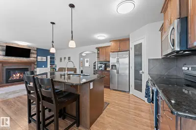 Interior photo 4 of 132 SELKIRK PL