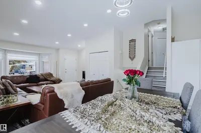 Interior photo 4 of 236 LAGO LINDO CR NW