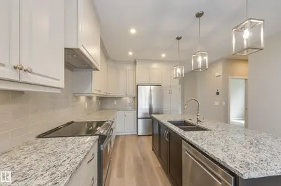 Interior photo 4 of 209 Stonehouse WY