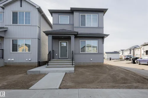 22519 88 AV NW, Edmonton - $639,900