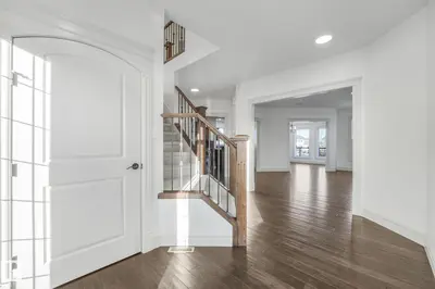 Interior photo 2 of 70 SUMMERCOURT RD