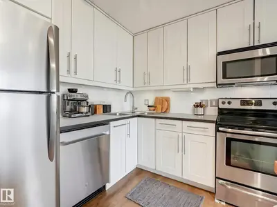 Interior photo 4 of #1403 12141 JASPER AV NW
