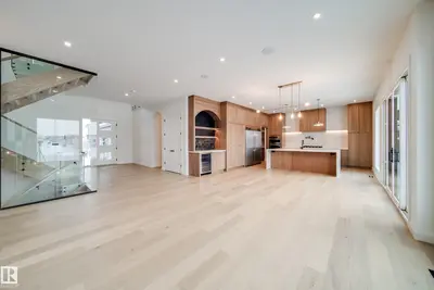 Interior photo 2 of 5605 CAUTLEY COVE CV SW