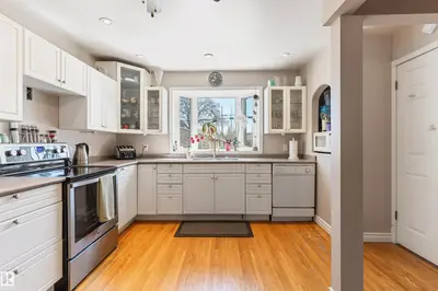 Interior photo 3 of 10803 52 ST NW