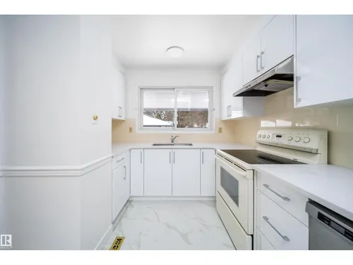6411 149 AV NW NW, Edmonton - $455,000