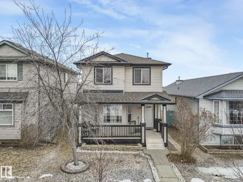 21360 88 AV NW, Edmonton - $449,000