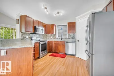 Interior photo 3 of 21223 92 AV NW