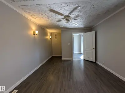 Interior photo 4 of 13528 139 ST NW