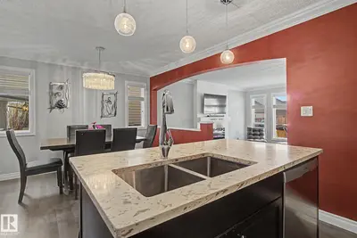 Interior photo 2 of 3724 ALEXANDER CR SW