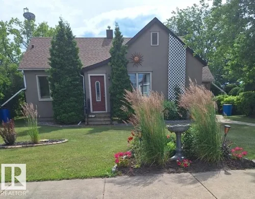 4811 49 AV, Holden - $149,900