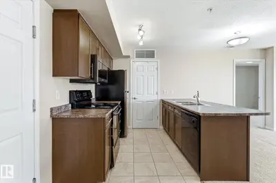 Interior photo 4 of #212 6925 199 ST NW