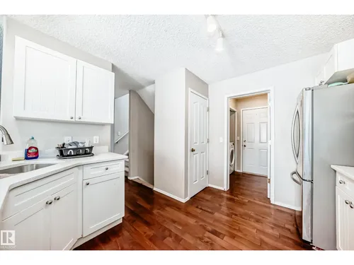19024 50 AV NW, Edmonton - $548,000