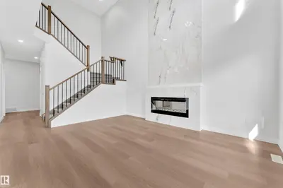 Interior photo 4 of 3925 39 AV