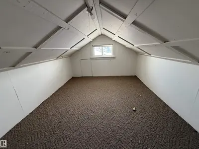 Interior photo 2 of 4818 52 ST