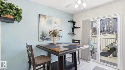 Interior photo 2 of 1709 64 ST SW