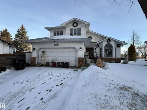 21 HIGHCLIFF POINT, Sherwood Park - $589,240