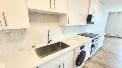 Interior photo 3 of #603 9028 JASPER AV NW