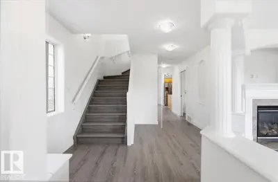Interior photo 1 of 301 AVENA LI