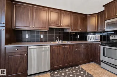 Interior photo 1 of 6 VIVIAN WY