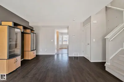 Interior photo 3 of 6 VIVIAN WY